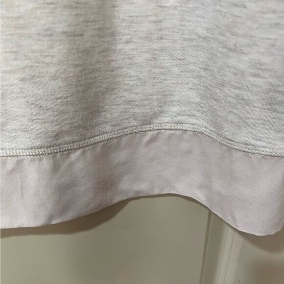 SOFT SURROUNDINGS Rue Cler Pullover Oatmeal Blouse Top Women’s Size Small - Picture 5 of 8